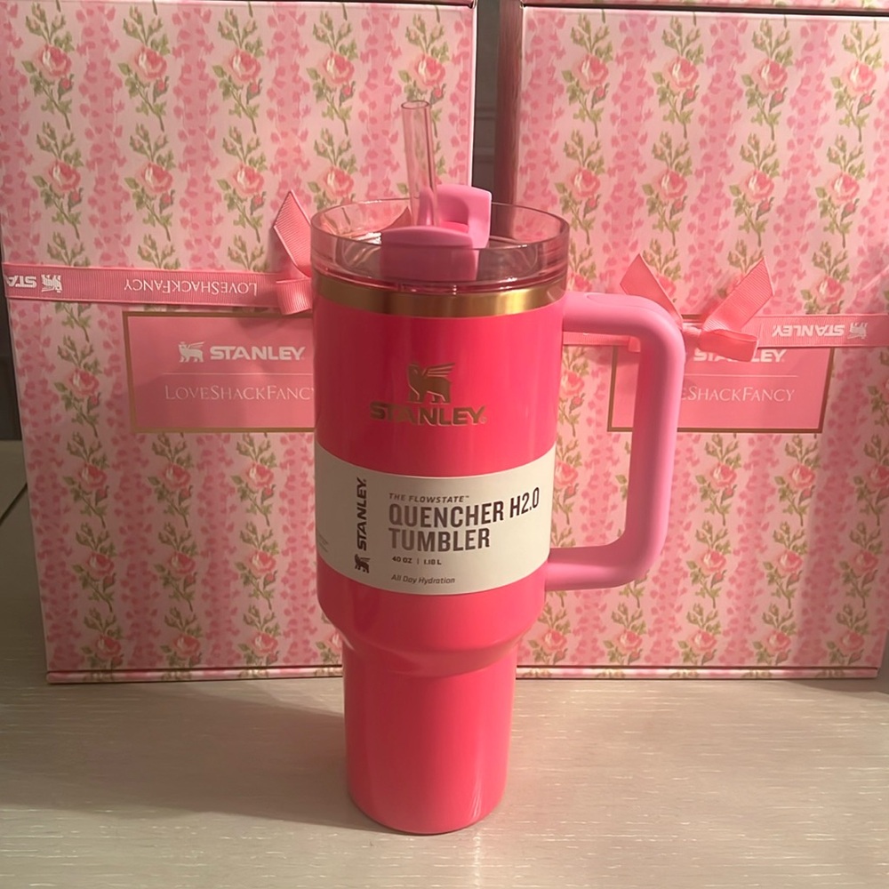 Fast SHIP STANLEY Quencher H2.0 Flowstate Tumbler 40oz Black Friday Pink Parade